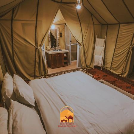 Luxury Trek Desert Camp メルズーガ エクステリア 写真