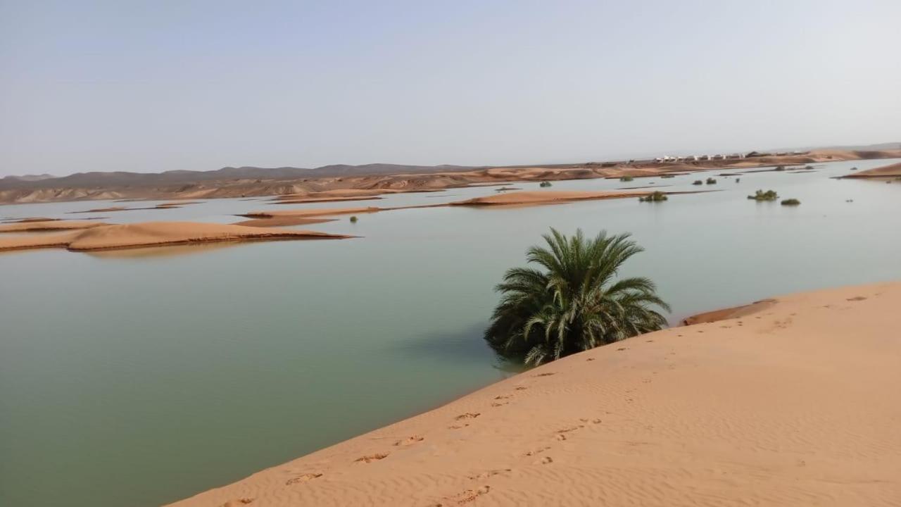 Luxury Trek Desert Camp メルズーガ エクステリア 写真