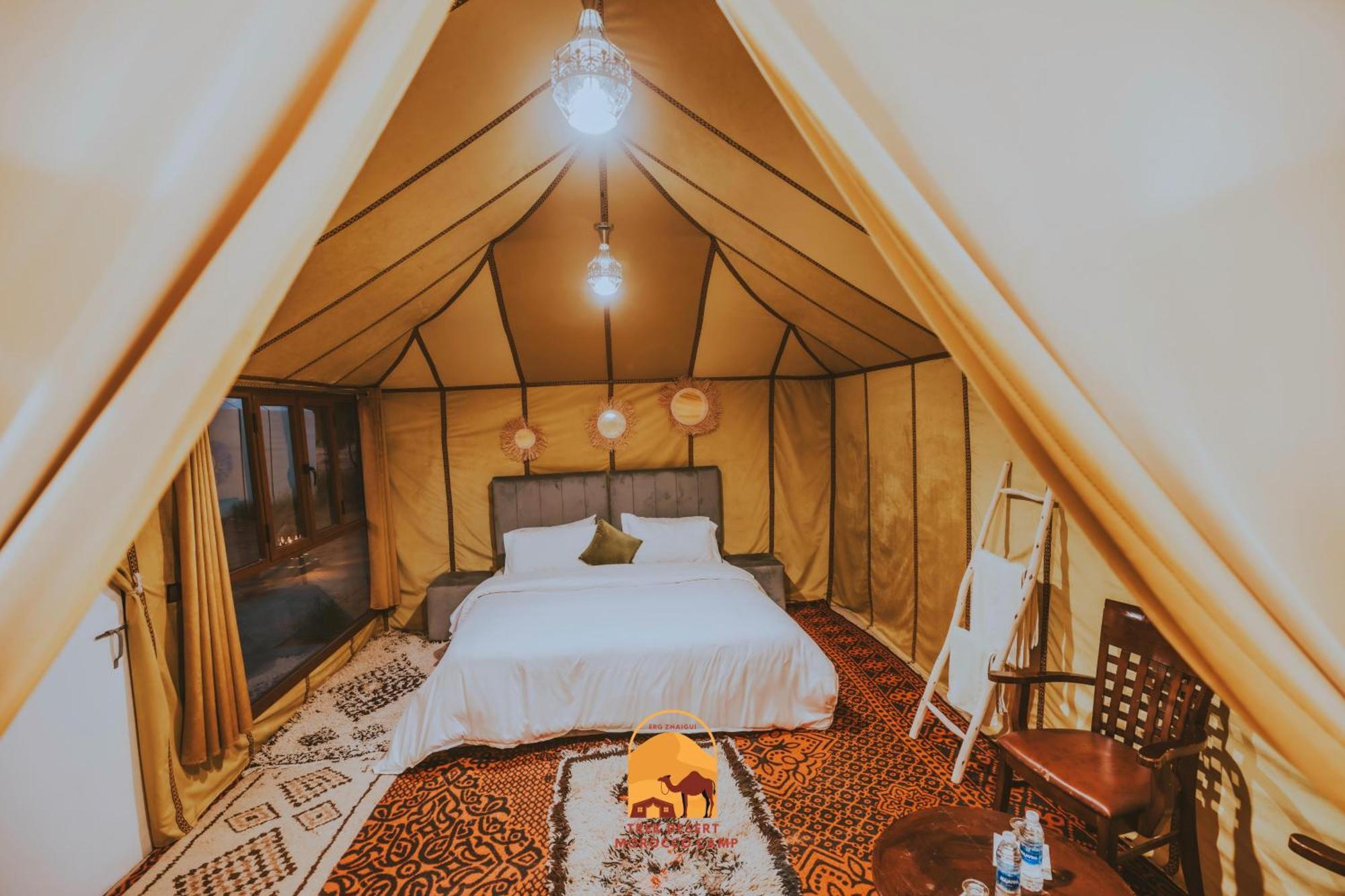 Luxury Trek Desert Camp メルズーガ エクステリア 写真