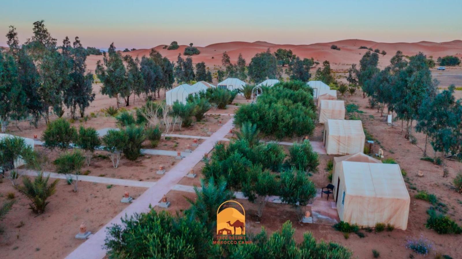 Luxury Trek Desert Camp メルズーガ エクステリア 写真