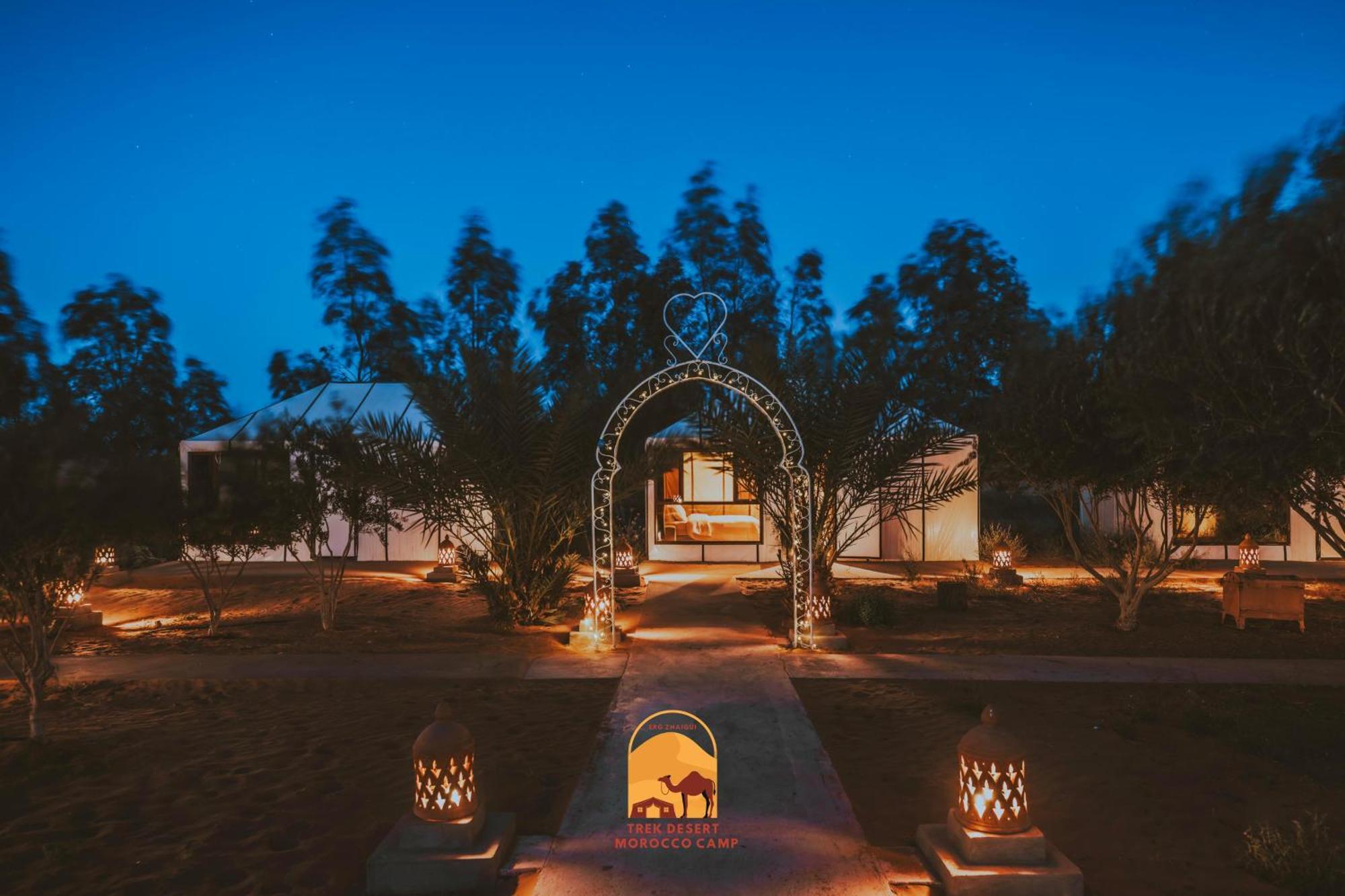 Luxury Trek Desert Camp メルズーガ エクステリア 写真